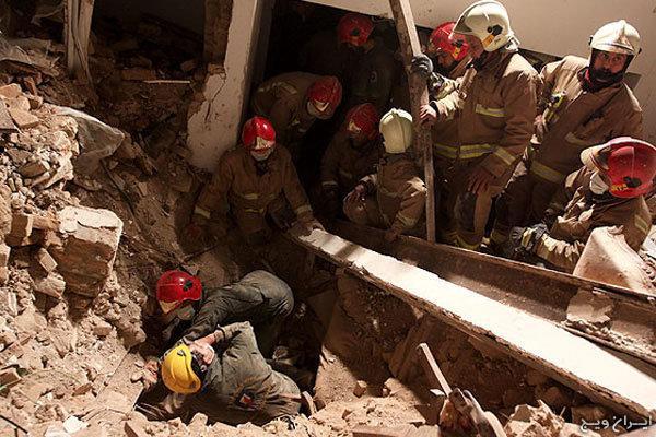 7 نفر توسط آتش نشانان همدانی نجات یافتند